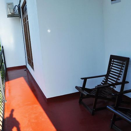 Coconut Garden House Hotel อุดาวาลาเว ภายนอก รูปภาพ